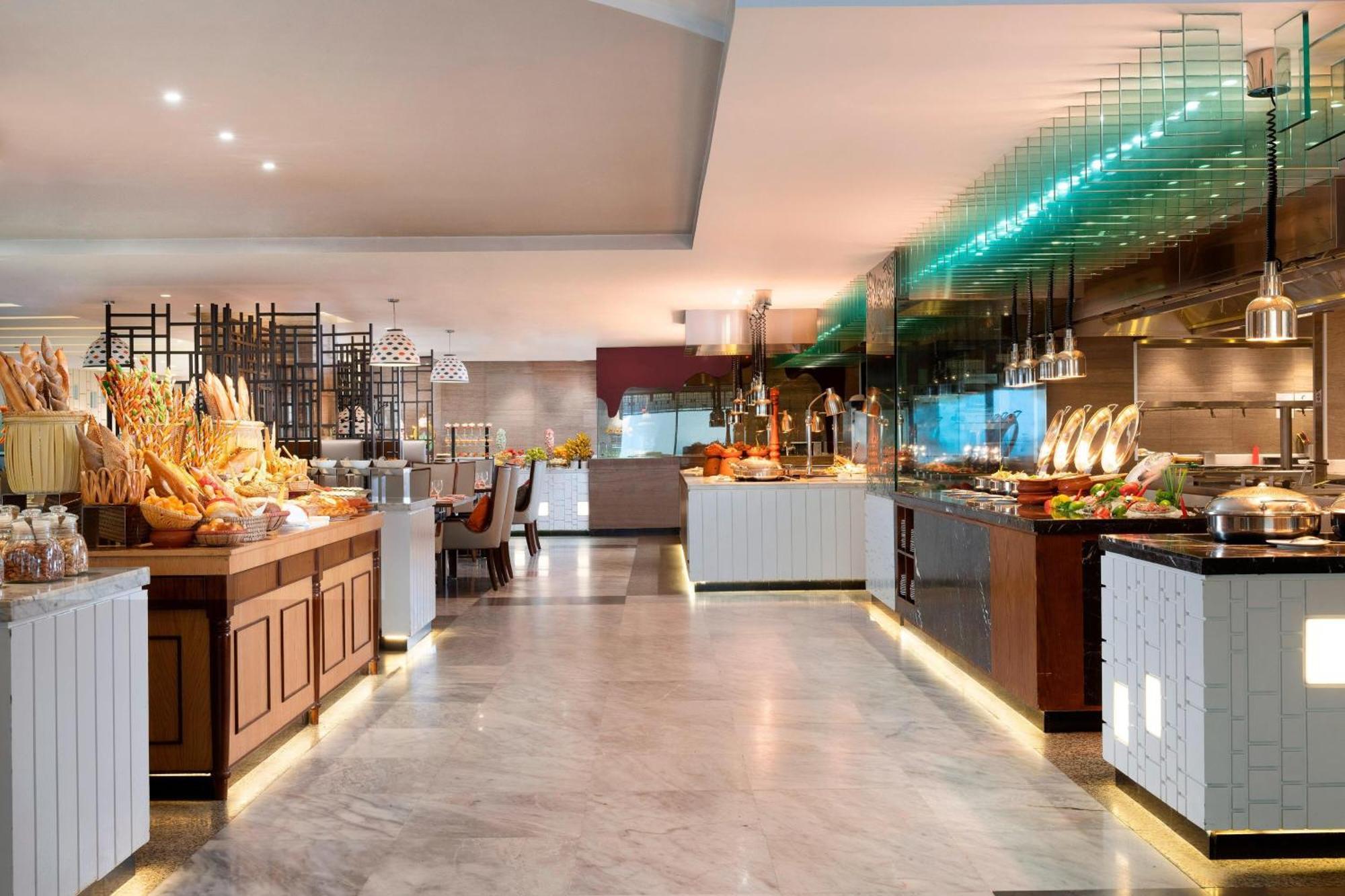 Le Meridien Dhaka Bagian luar foto